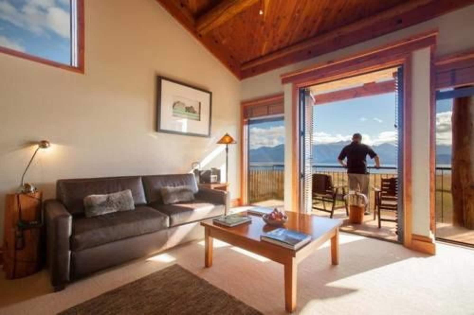 Fiordland Lodge Te Anau Ngoại thất bức ảnh