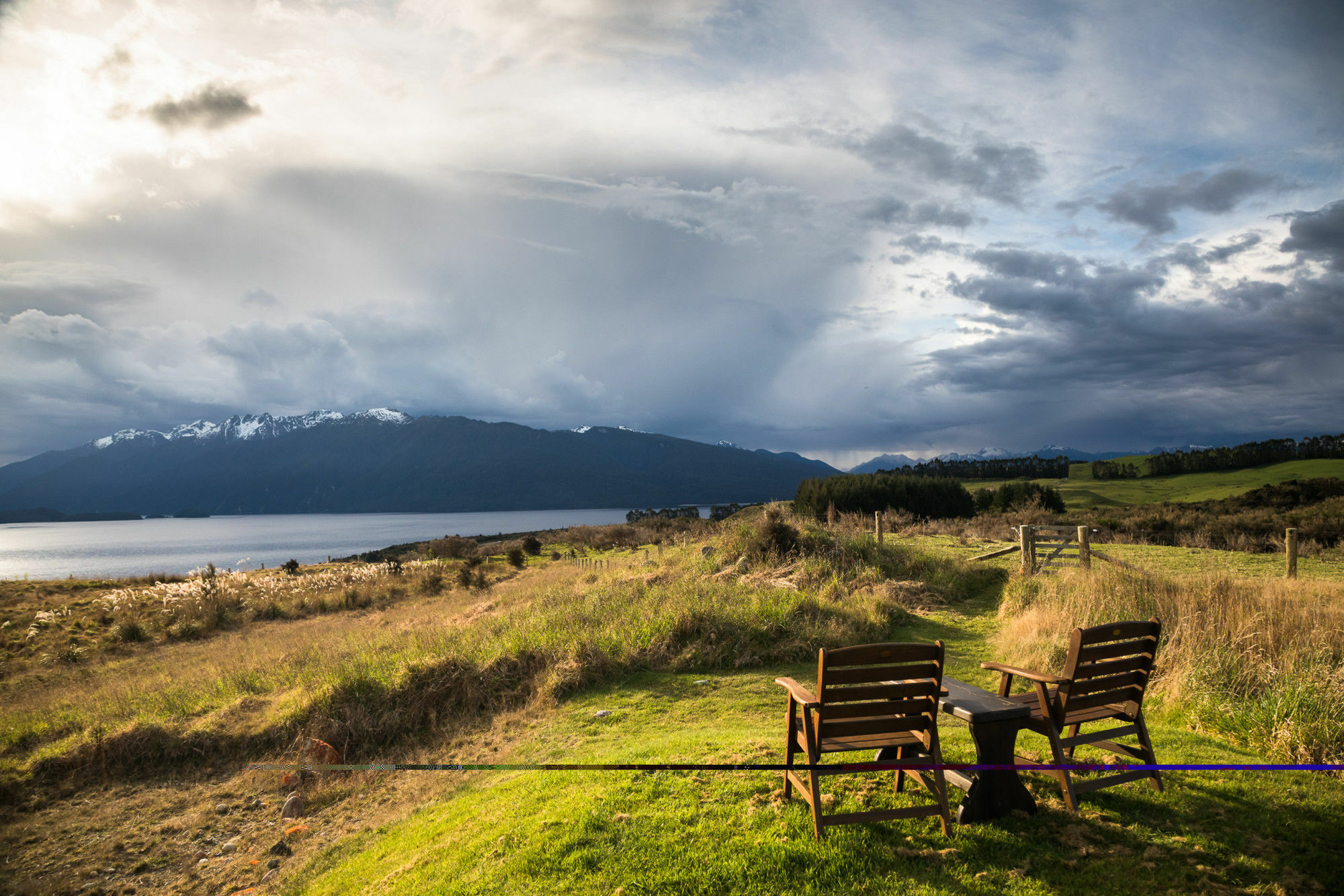 Fiordland Lodge Te Anau Ngoại thất bức ảnh